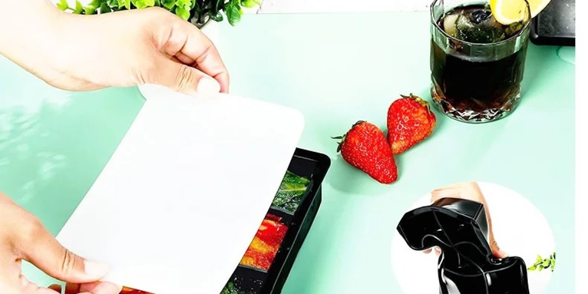 Freeze Smarter: SZPJ Silicone Ice Cube Trays for Home and Commercial Use